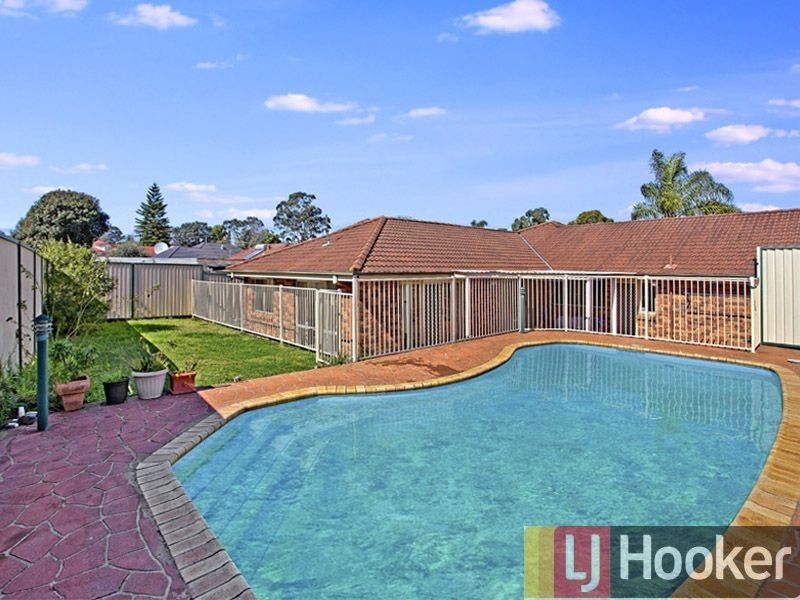 9 Carnation Avenue, Guildford NSW 2161