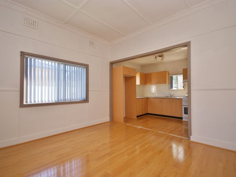 74 Station Street, Guildford NSW 2161