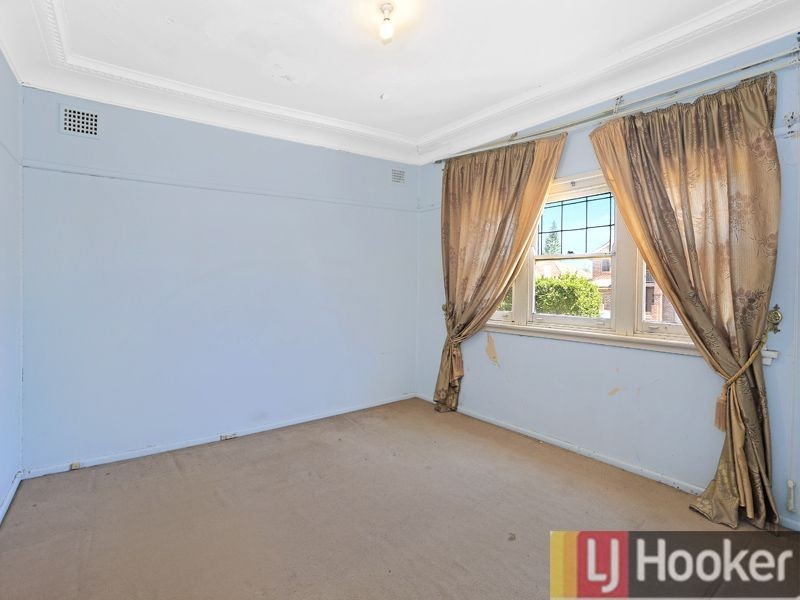 8 Antwerp Street, Auburn NSW 2144