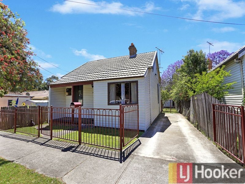 39 Normanby Road, Auburn NSW 2144