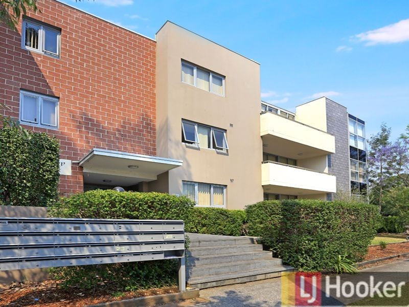 10/2a-6 Lydbrook Street, Westmead NSW 2145