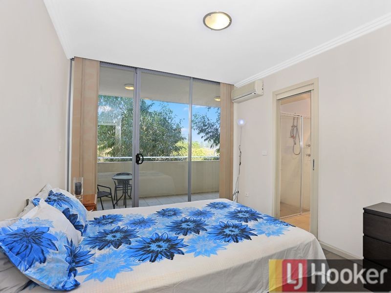 10/2a-6 Lydbrook Street, Westmead NSW 2145