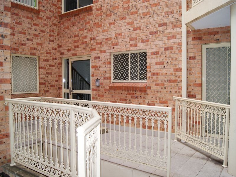 10/75-79 Cairds Ave, Bankstown NSW 2200