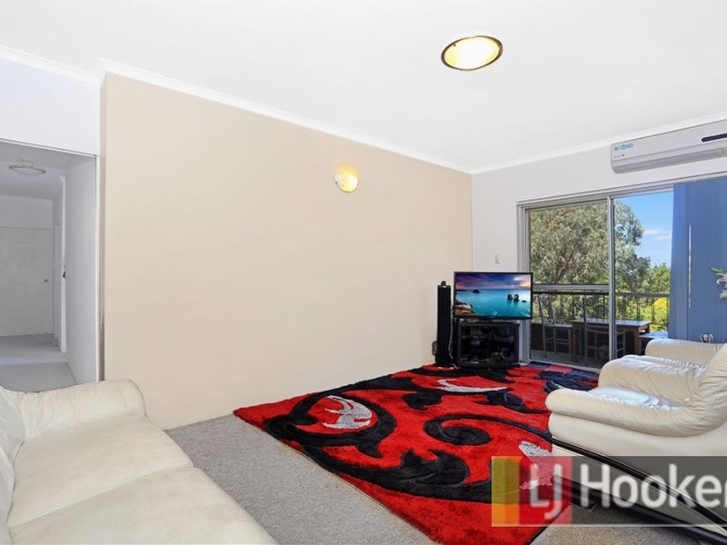 10/37 Calliope St, Guildford NSW 2161