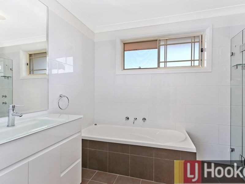 2/20 Albert Rd, Auburn NSW 2144