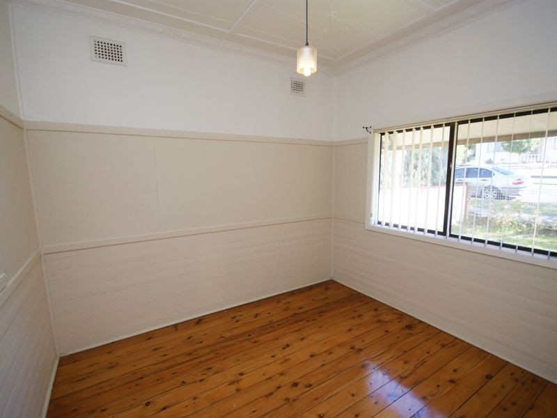 85 Sixth Avenue, Berala NSW 2141