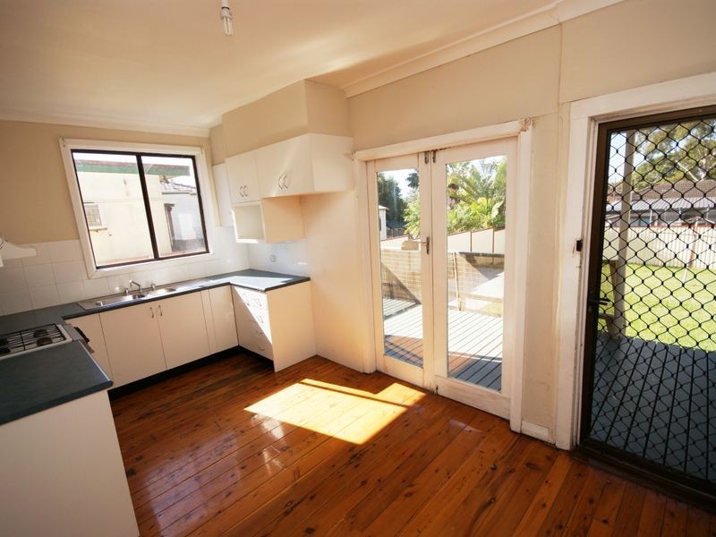 85 Sixth Avenue, Berala NSW 2141