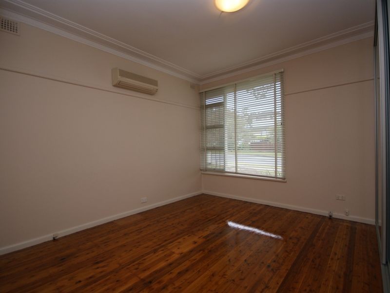 68 Manahan St, Condell Park NSW 2200