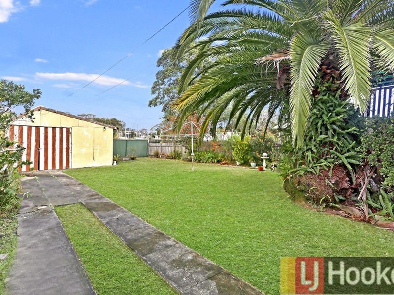 32 Kent Street, Regents Park NSW 2143