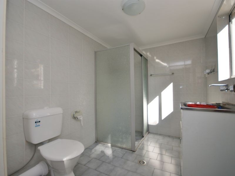 33C Taylor St, Condell Park NSW 2200