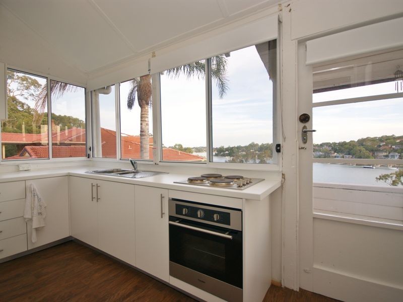 2 Algernon St, Oatley NSW 2223