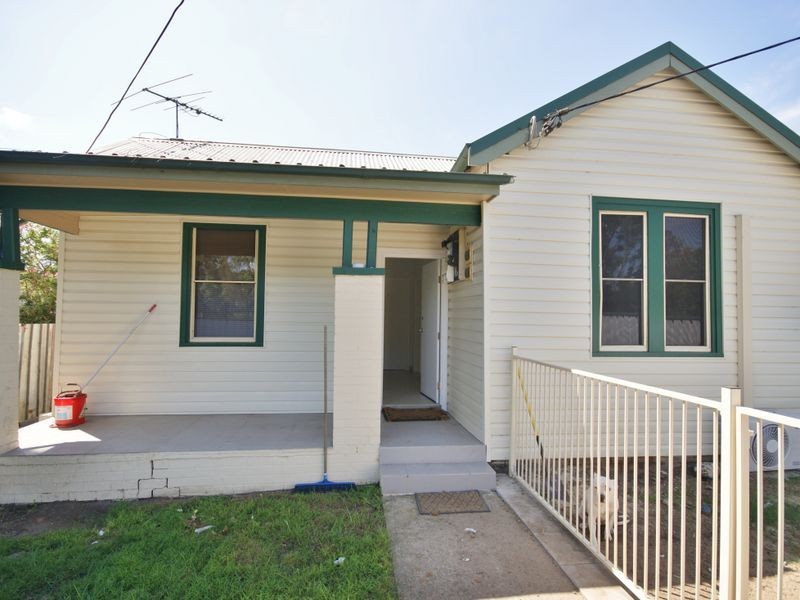 2/97 Deakin St, Silverwater NSW 2128