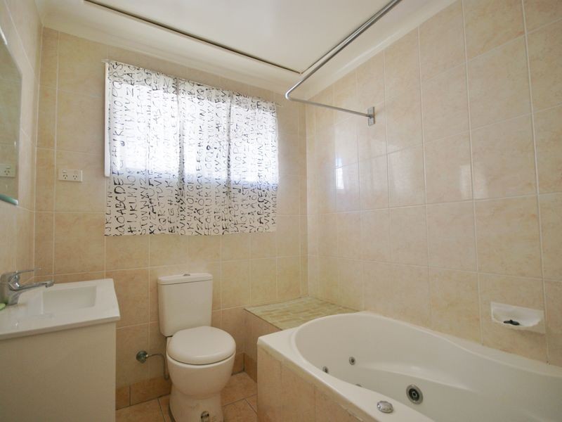 3 Sunset Ave, Bankstown NSW 2200