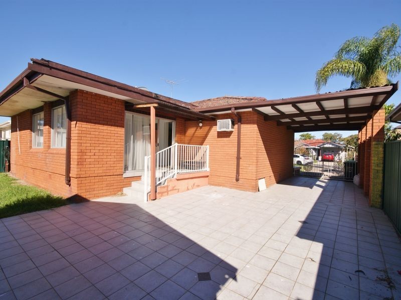 3 Sunset Ave, Bankstown NSW 2200