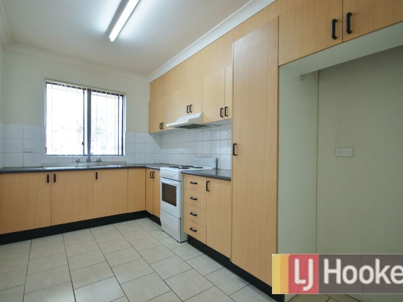 72 St Hilliers Rd, Auburn NSW 2144