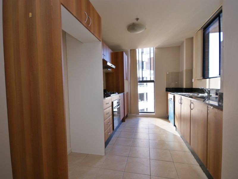 5039/57 Queen St, Auburn NSW 2144