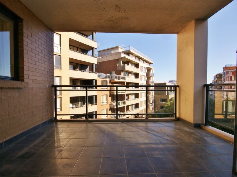 5039/57 Queen St, Auburn NSW 2144