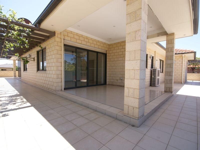 9/81-83 Bangor St, Guildford NSW 2161