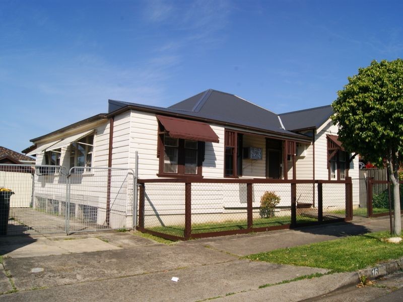 16 Bathurst St, Berala NSW 2141
