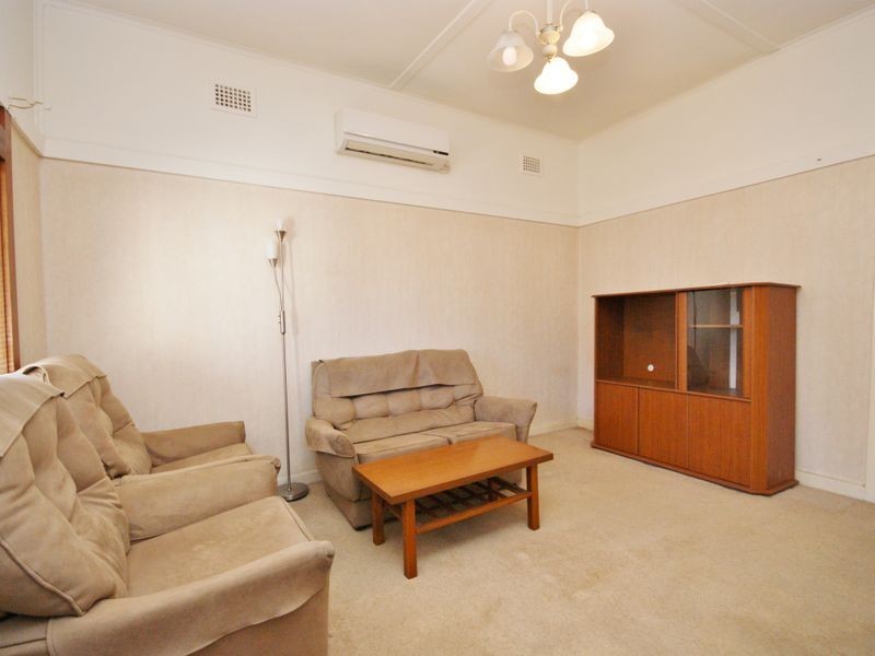 33 Second Ave, Berala NSW 2141