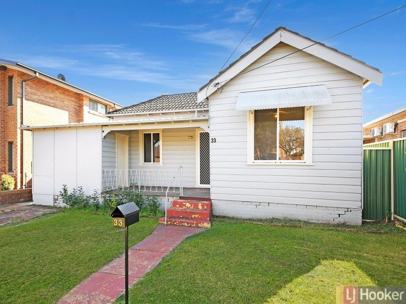 33 Rickard St, Auburn NSW 2144