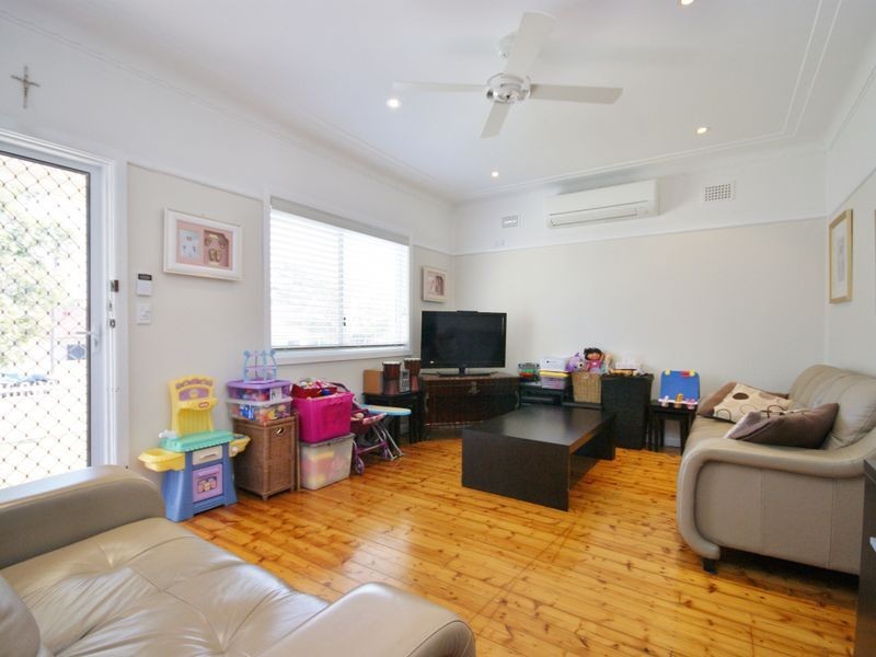 24 Antwerp St, Auburn NSW 2144