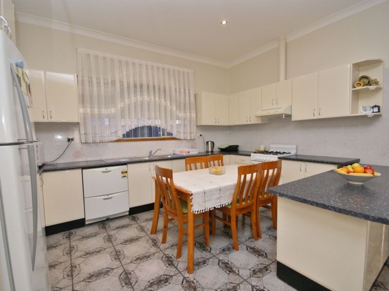 30 Carnegie St, Auburn NSW 2144