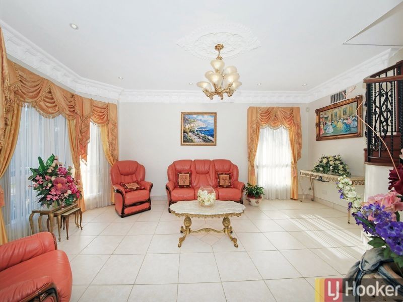 21 Lidbury St, Berala NSW 2141