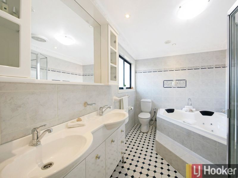 21 Lidbury St, Berala NSW 2141