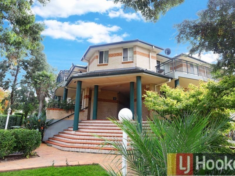 15/1-3 Stimson St, Guildford NSW 2161