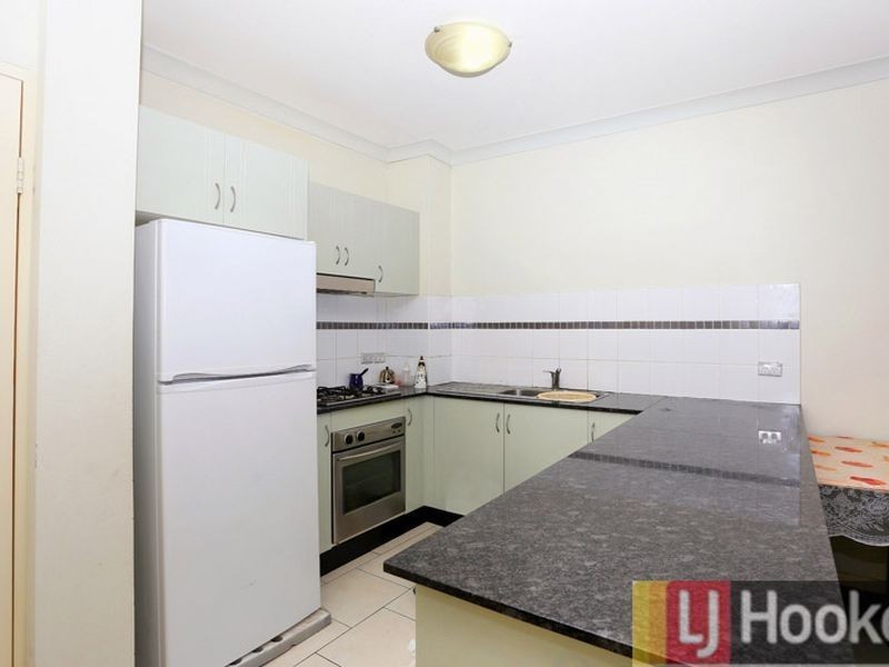 15/1-3 Stimson St, Guildford NSW 2161