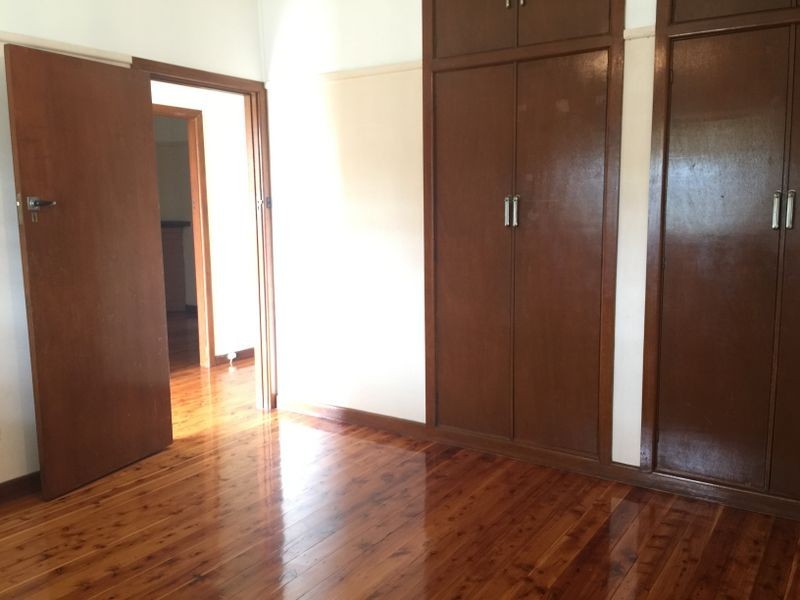 6 Railway St, Guildford NSW 2161