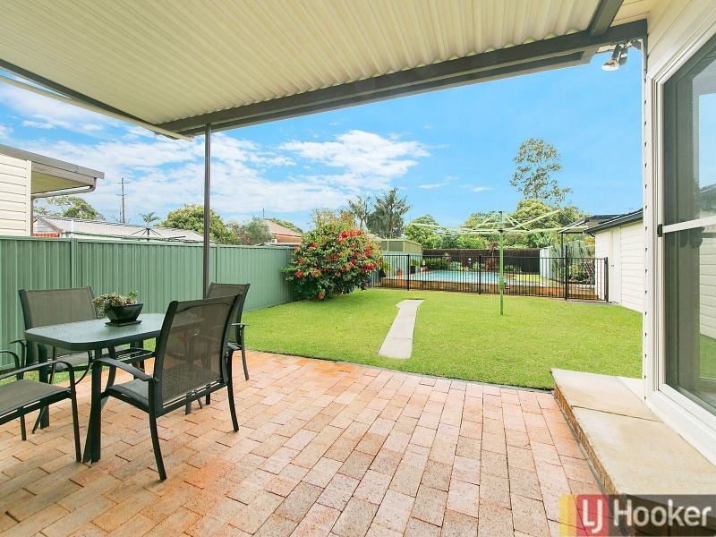 19 Hunt St, Guildford West NSW 2161