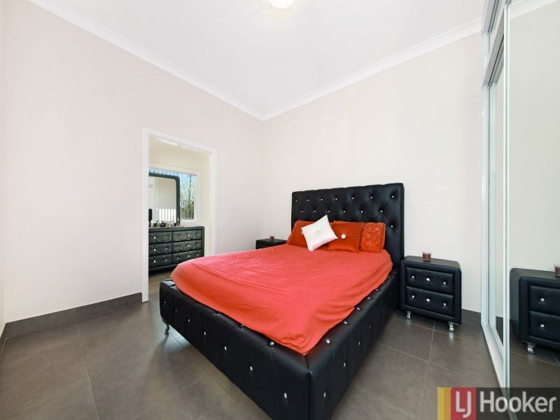 10 Fletcher St, Auburn NSW 2144