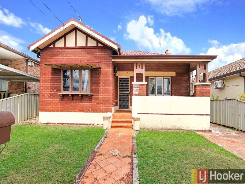 14 Normanby Rd, Auburn NSW 2144