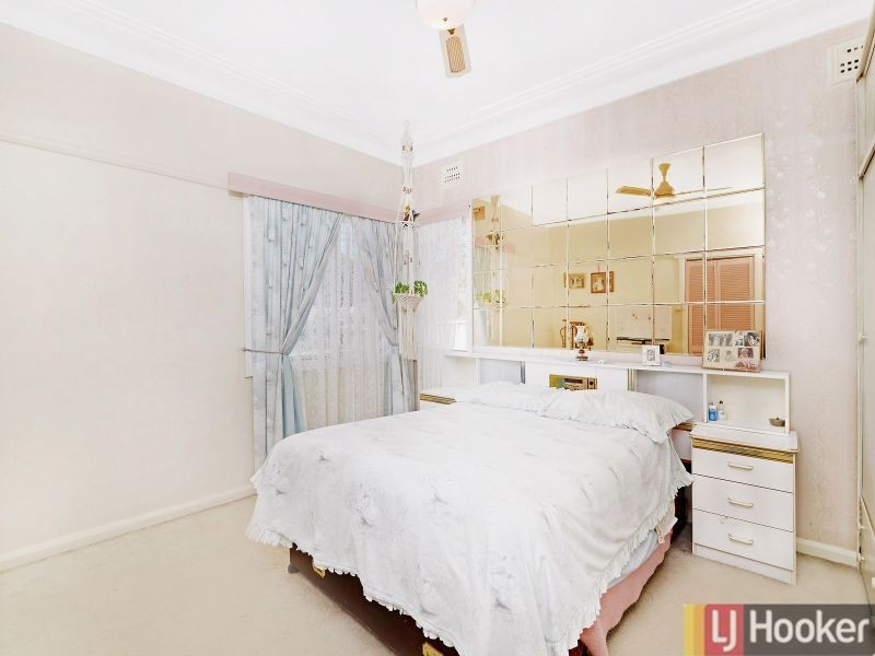 52 Australia St, Bass Hill NSW 2197