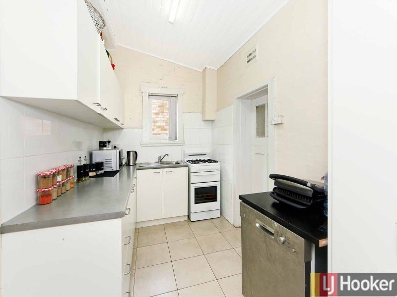 14 Normanby Rd, Auburn NSW 2144