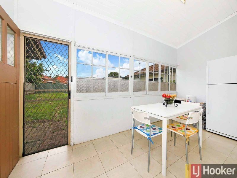 14 Normanby Rd, Auburn NSW 2144