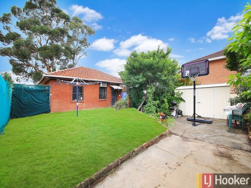 1 Atherton Crescent, Auburn NSW 2144