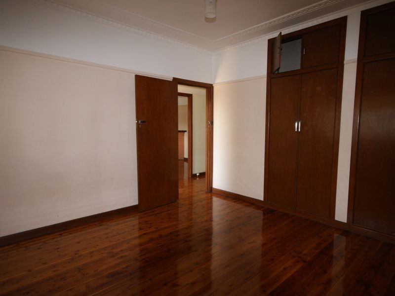 6 Railway Street, Guildford NSW 2161