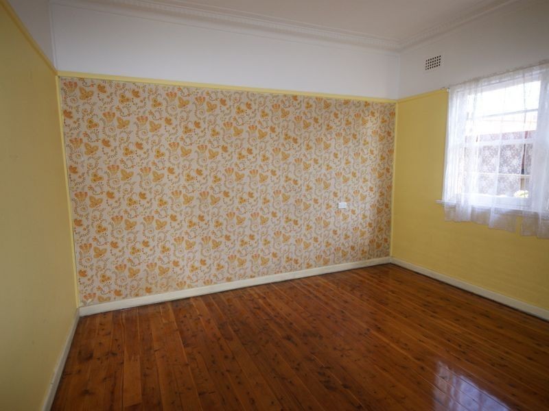 6 Railway Street, Guildford NSW 2161