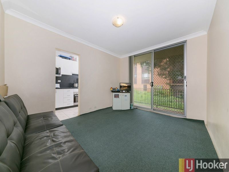 3/39 Station Rd, Auburn NSW 2144