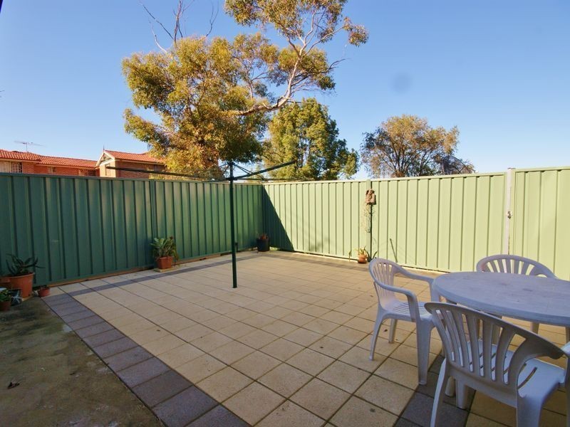 70 Harrow Rd, Auburn NSW 2144