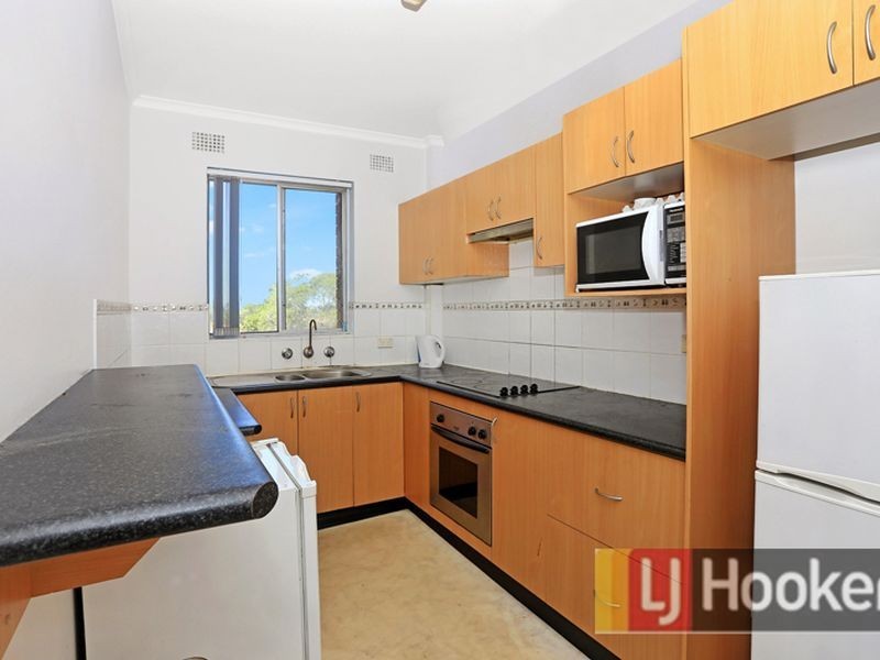 10/37 Calliope St, Guildford NSW 2161