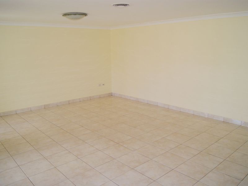 9 Carnation Ave, Guildford NSW 2161