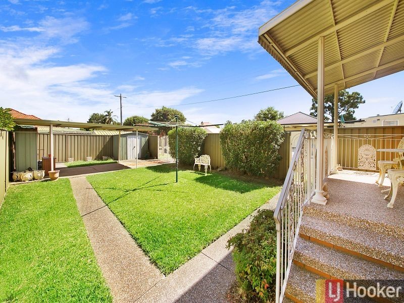 62 Karrabah Rd, Auburn NSW 2144