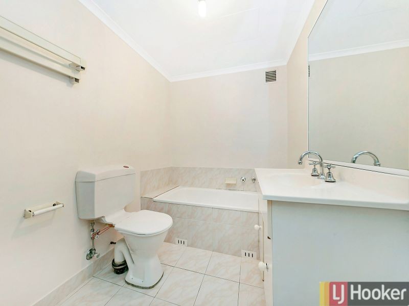 32/3 Riverpark Drive, Liverpool NSW 2170