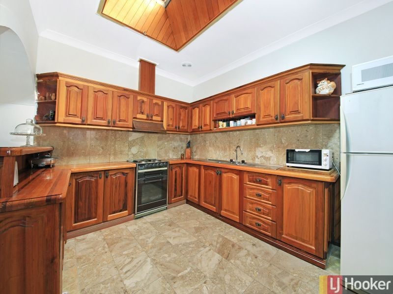 32 Kerrs Road, Lidcombe NSW 2141