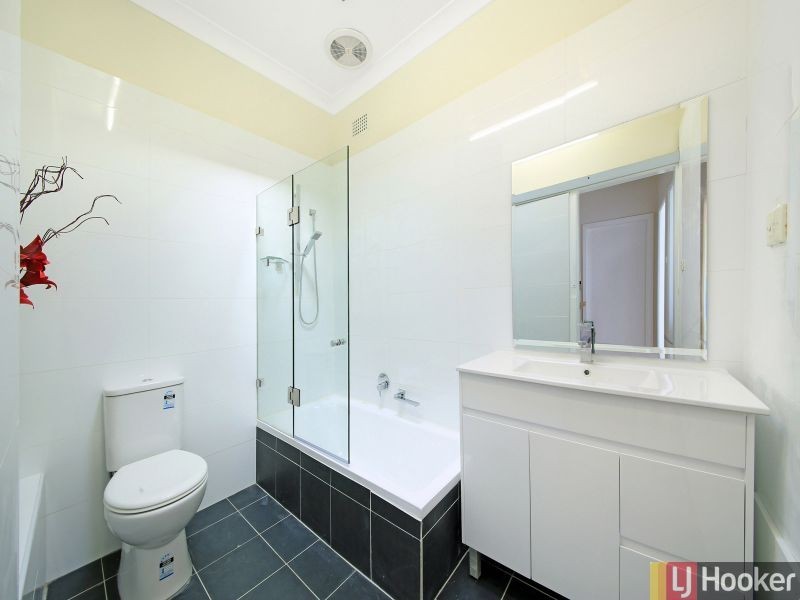 32 Kerrs Road, Lidcombe NSW 2141