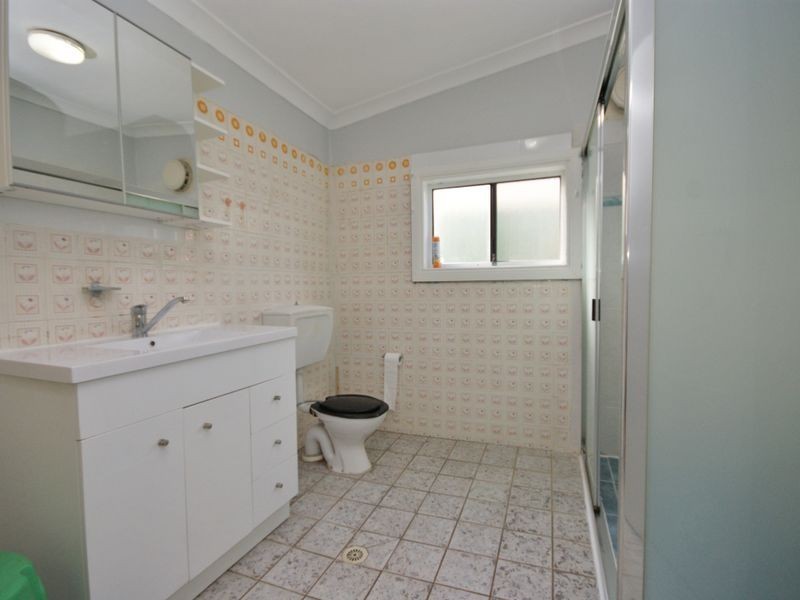 25 Mona St, Auburn NSW 2144